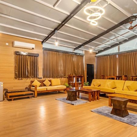 Treebo Purple Square Hotel Hyderabad Ngoại thất bức ảnh