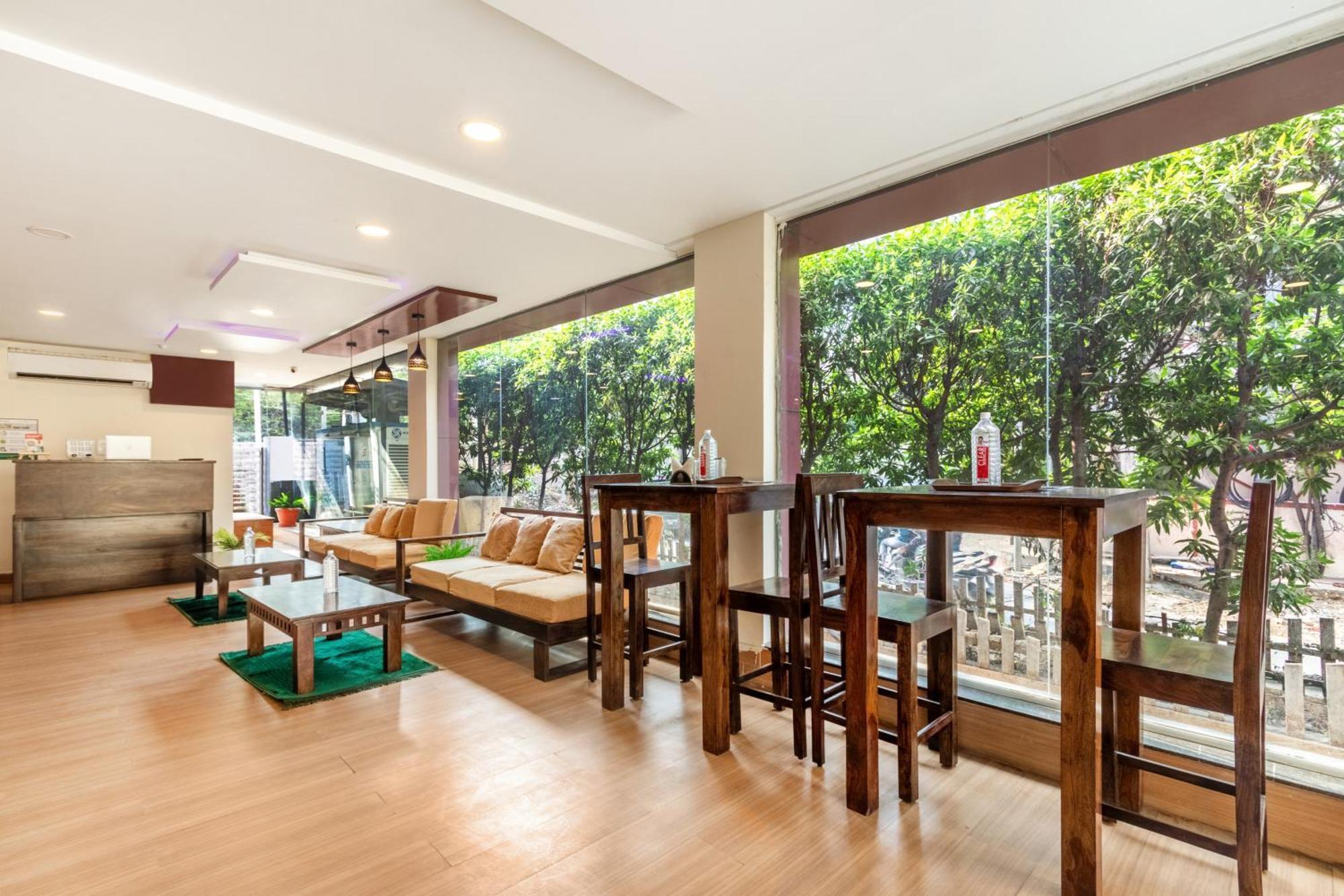 Treebo Purple Square Hotel Hyderabad Ngoại thất bức ảnh